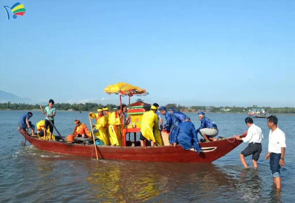 Nghi thức chính trong Lễ hội Dinh Bà Ông Lang