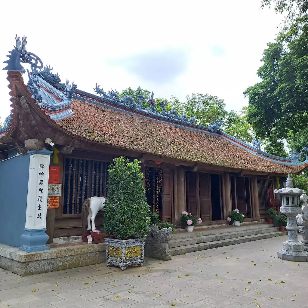 Cảnh quan di tích Đền Hạ