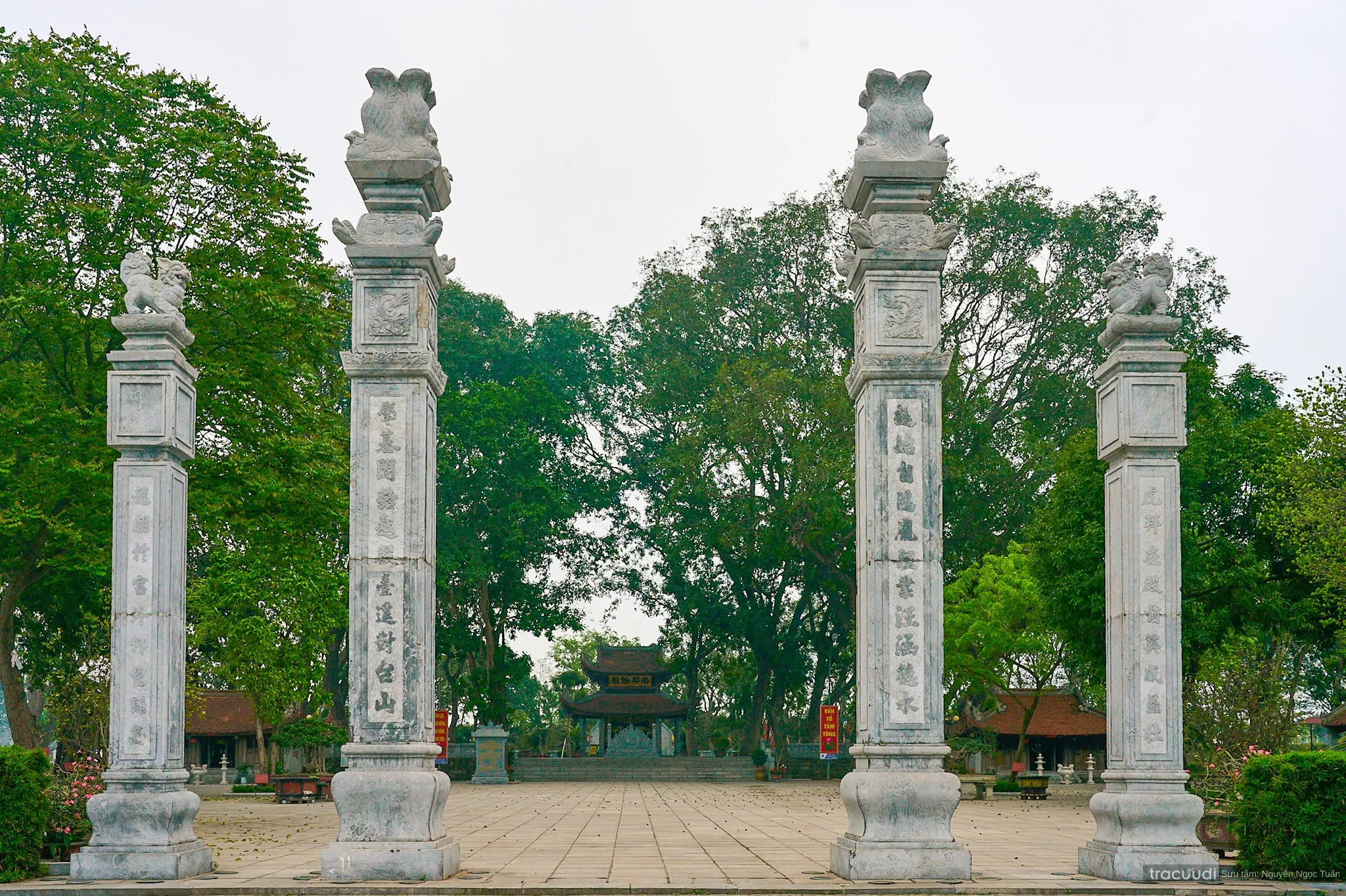 Không gian cảnh quan di tích Lăng Và Đền Thờ Kinh Dương Vương