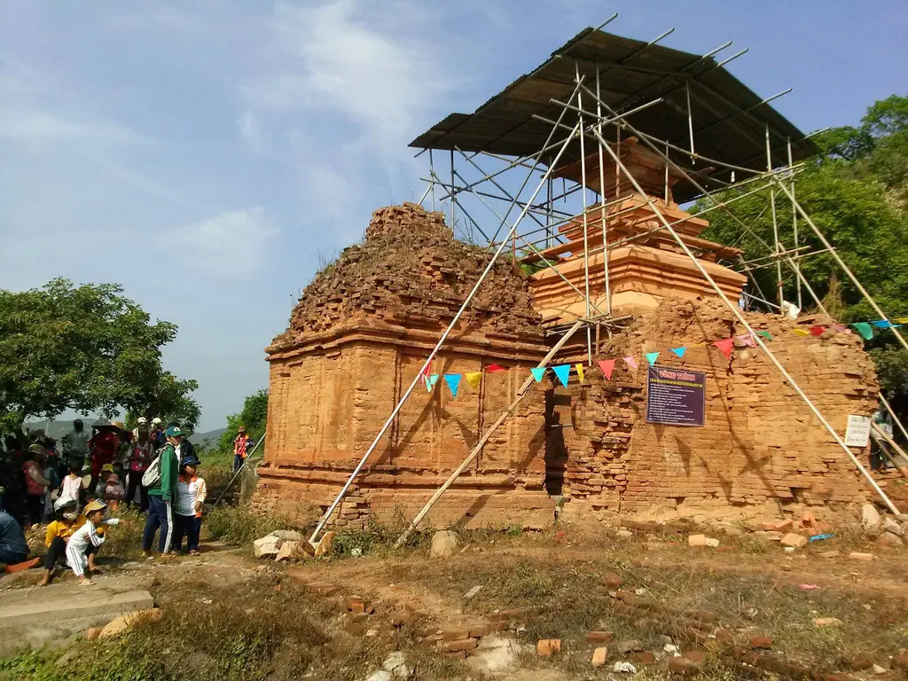 Diện mạo di tích lịch sử kiên trúc Tháp Po Dam