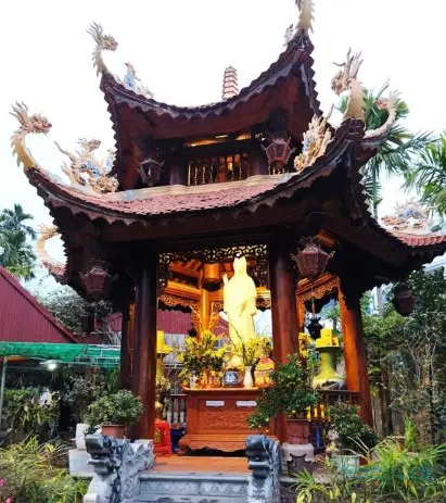 Lầu Quan Âm Chùa Văn Điển