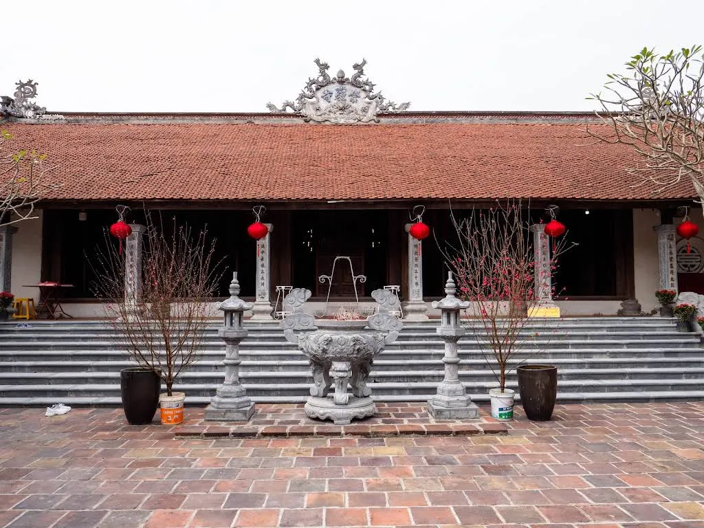 Không gian cảnh quan Chùa Sùng Phúc (Sùng Khánh)