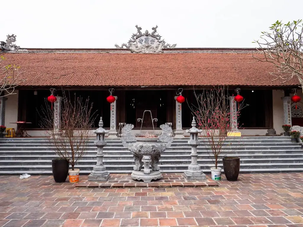 Không gian cảnh quan Chùa Sùng Phúc (Sùng Khánh)