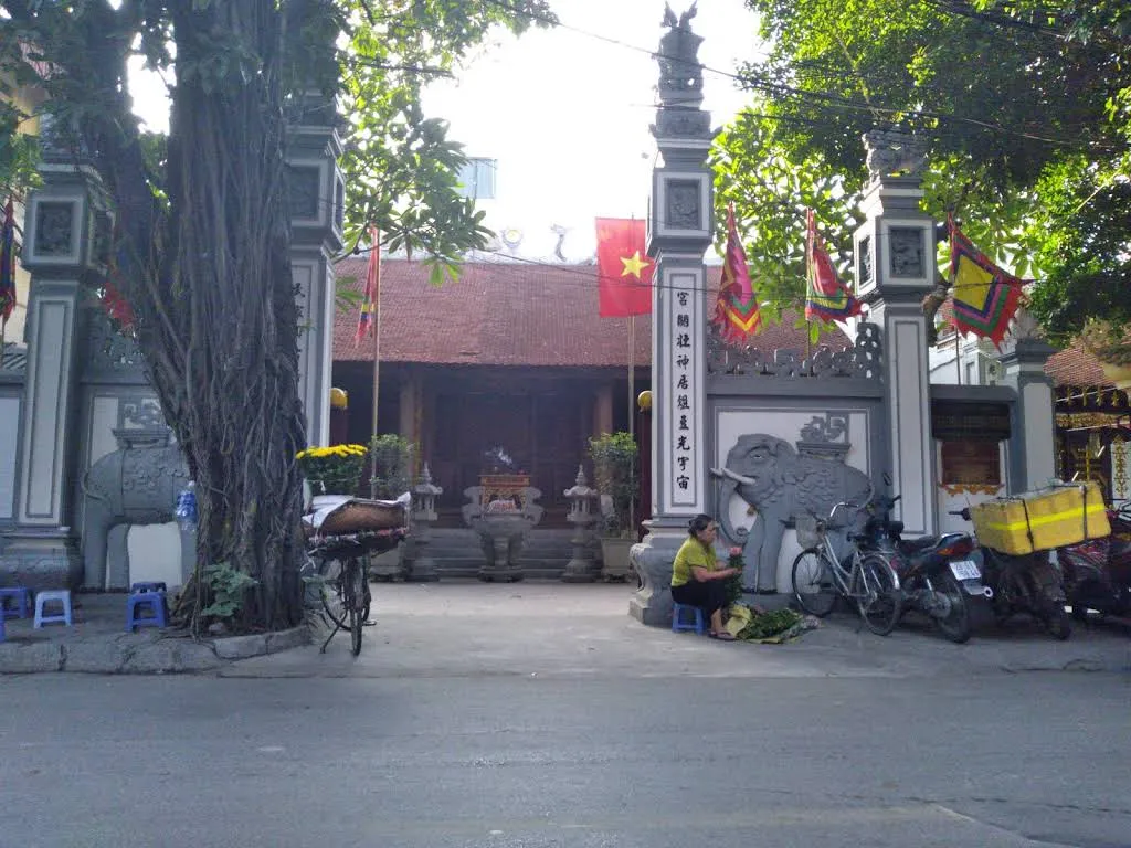 Không gian cảnh quan di tích Đình, Chùa Khương Trung