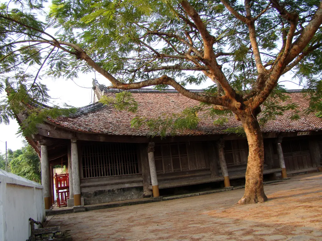 Cảnh quan Đình Trà Cổ