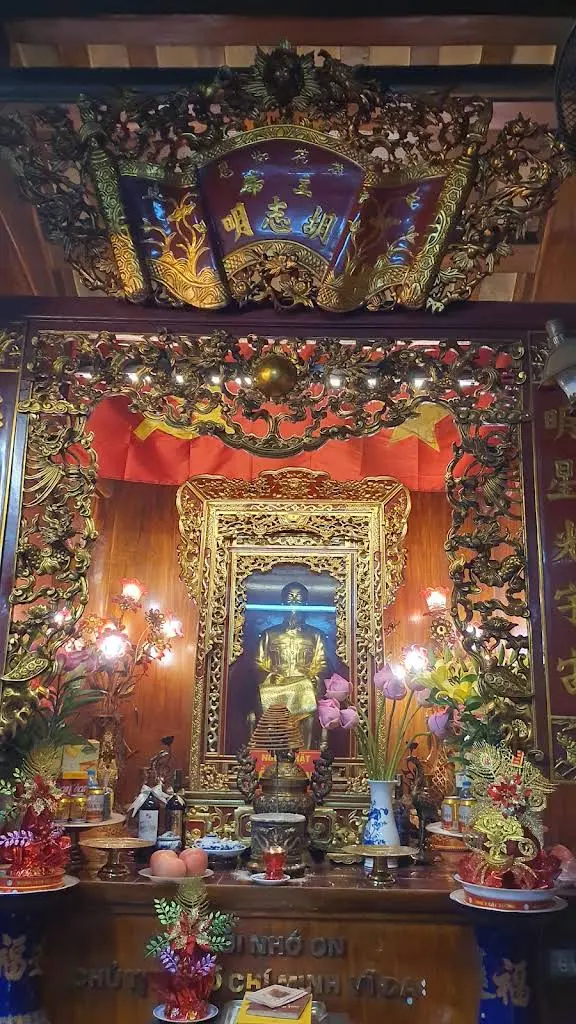 Không gian kiến trúc Đền Quán Đôi