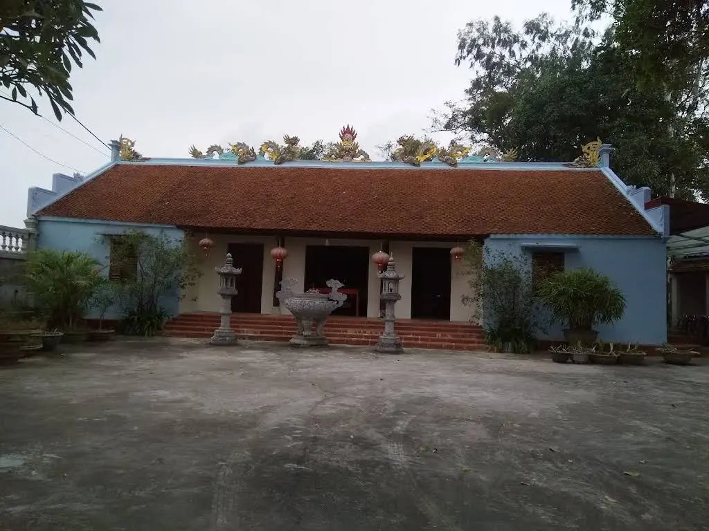 Cảnh quan di tích Đình Võ Lao (Đinh Thượng)
