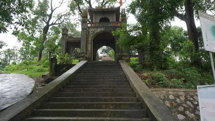 Chùa Lèo nằm trong Khu Di Tích Khởi Nghĩa Yên Thế