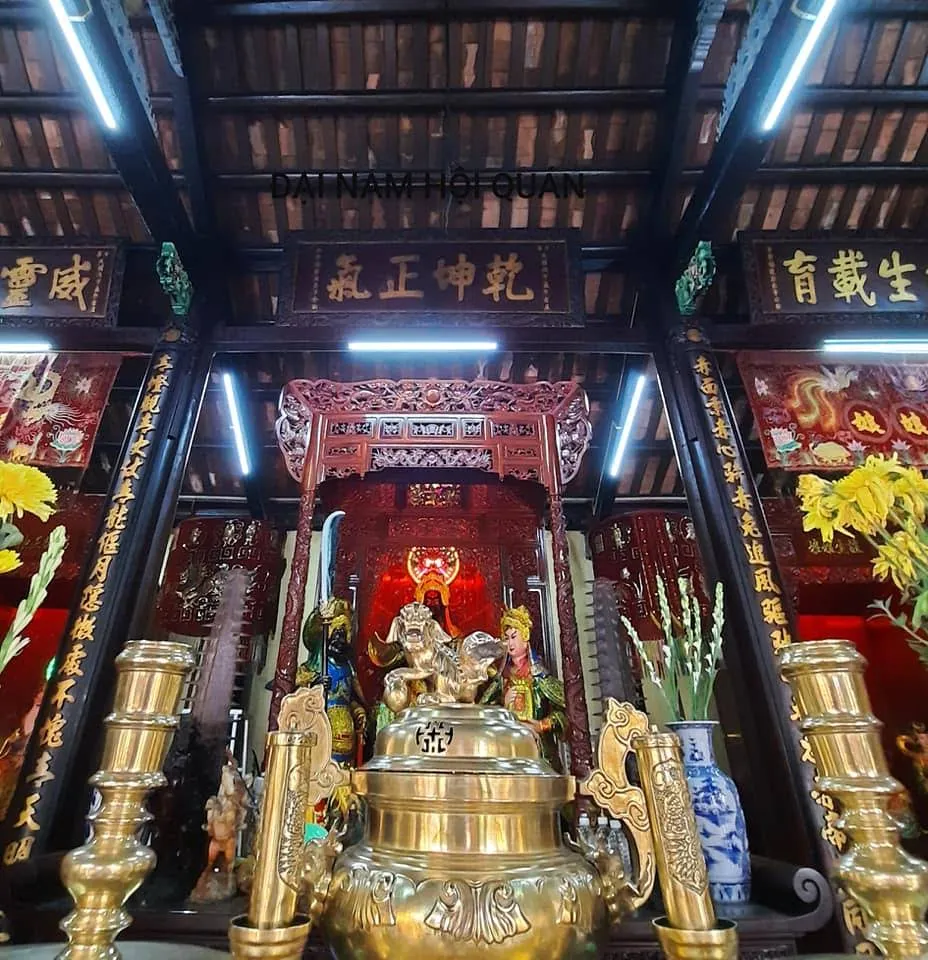 Cảnh quan kiến trúc di tích Phước Minh Cung (chùa Ông)