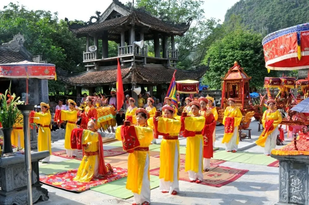 Lễ tế tại Lễ hội đền Thái Vi