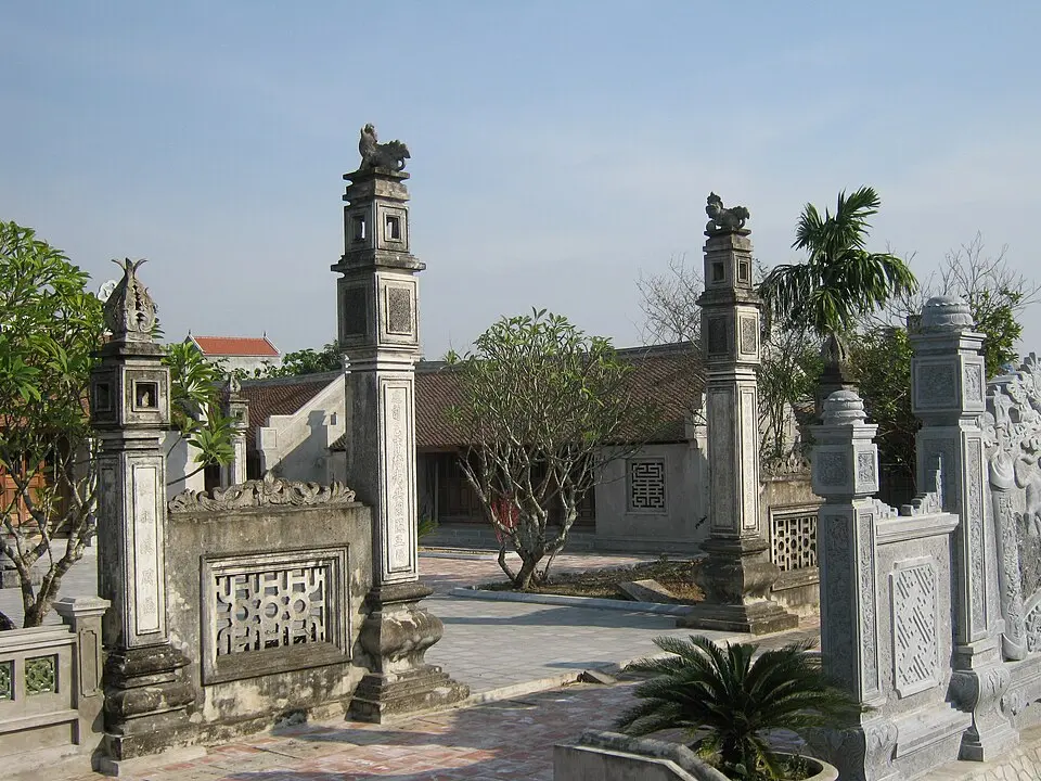 Đền Đinh Bộ Lĩnh tại Cố đô Hoa Lư
