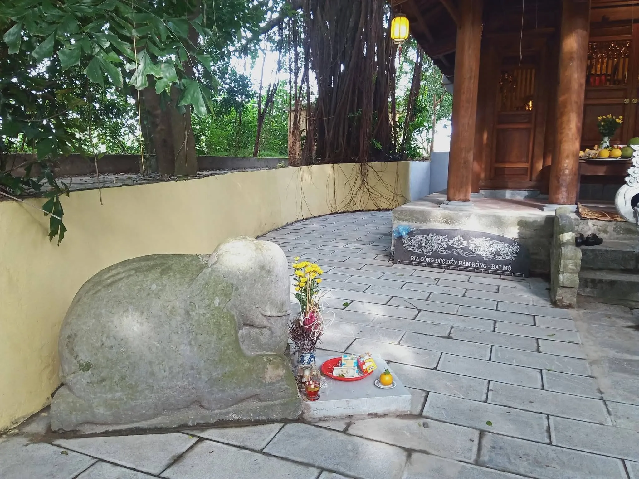Không gian cảnh quan Đền Hàm Rồng