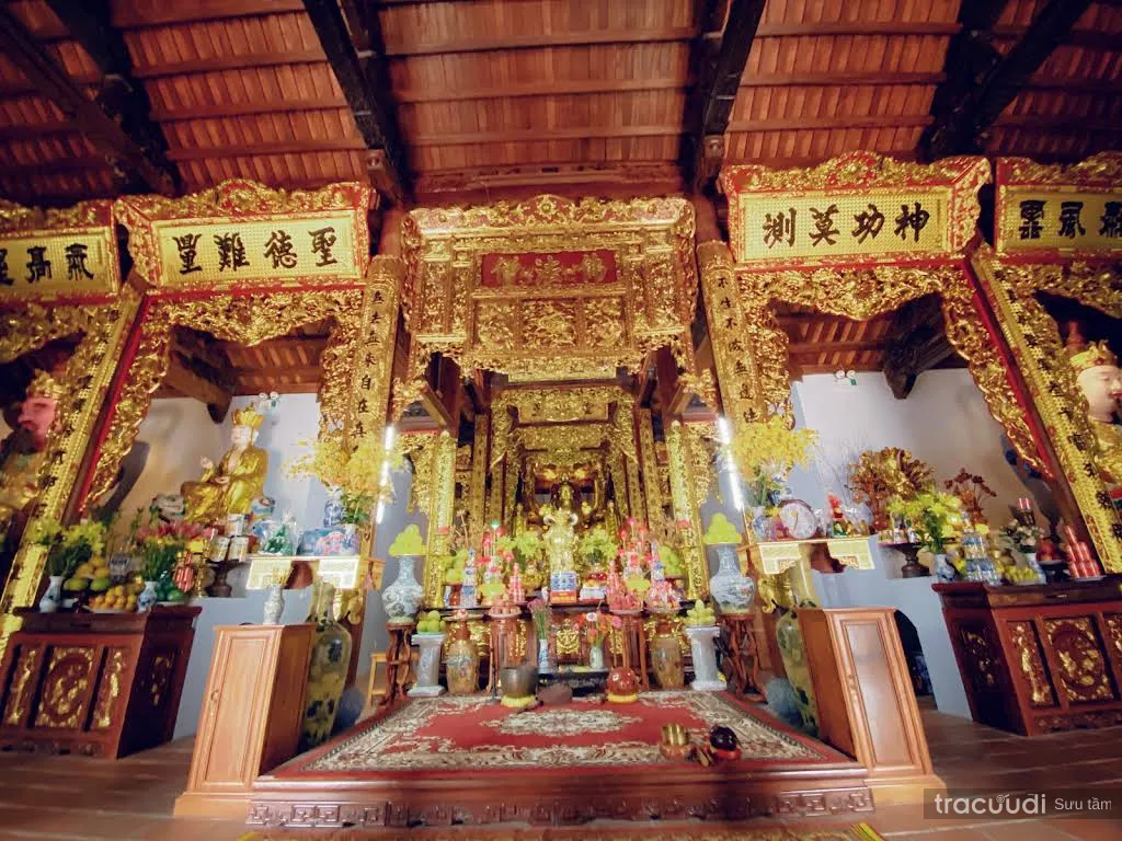 Không gian cảnh quan bên trong di tích Chùa Thanh Am
