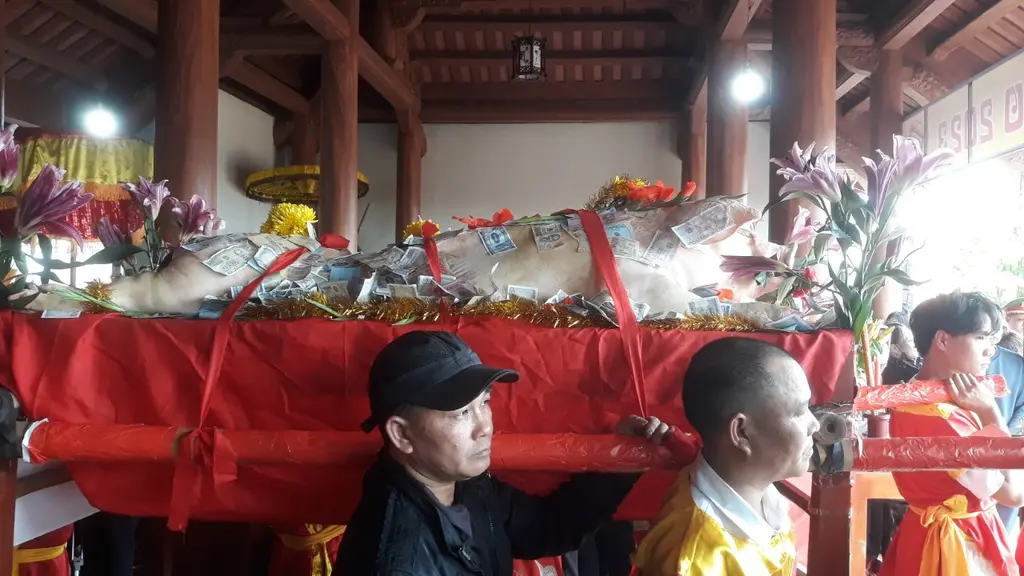 Lễ vật trong lễ “tiến Đốn” tại Lễ hội đền Ngự Dội