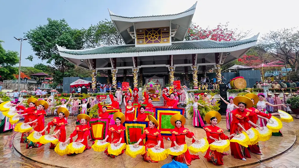 Chương trình văn hóa - nghệ thuật Lễ hội Vía Bà Chúa Xứ