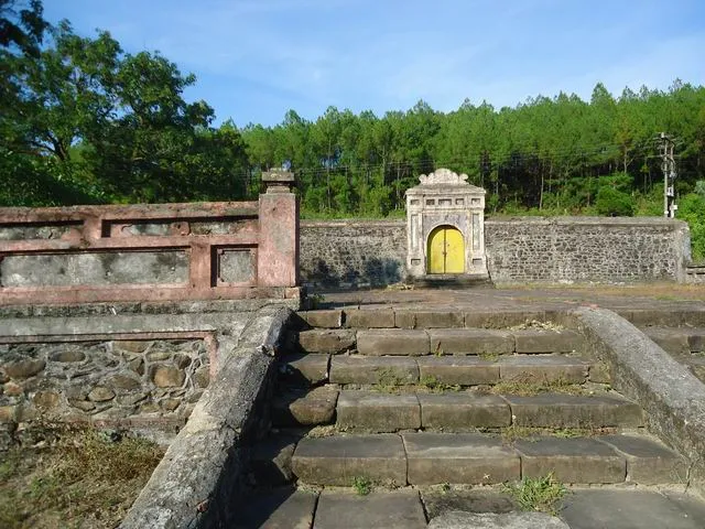 Lối lên Lăng Cơ Thánh