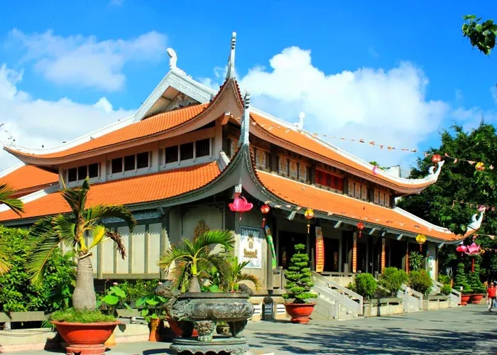 Cảnh quan Chùa Vĩnh Nghiêm