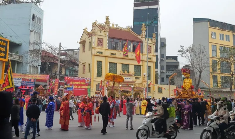 Quang cảnh Hội đình Cổ Nhuế
