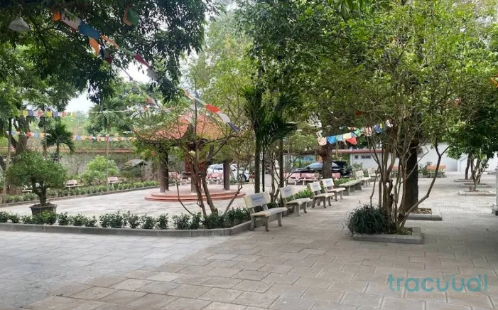 Cảnh quan Chùa Quang Ân