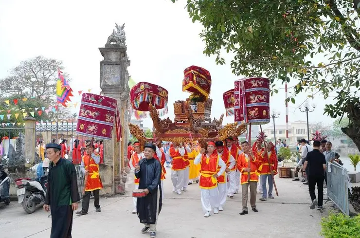 Kiệu Thánh tại Hội đình làng Tạ Xá