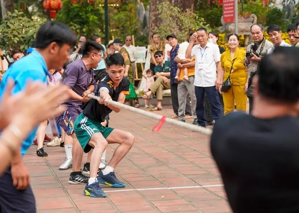 Trò chơi dân gian tại Hội đền, chùa Bà Tấm
