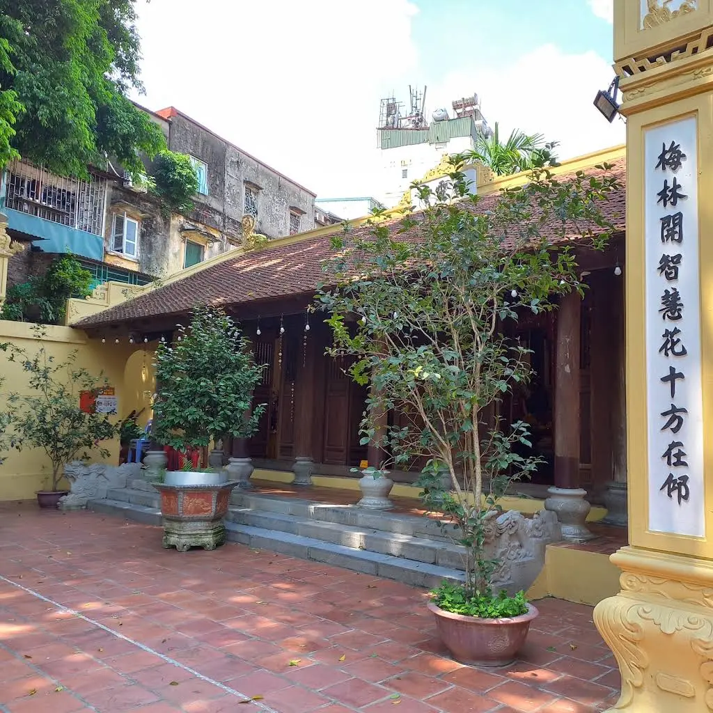Cảnh quan không gian di tích Chùa Hương Tuyết