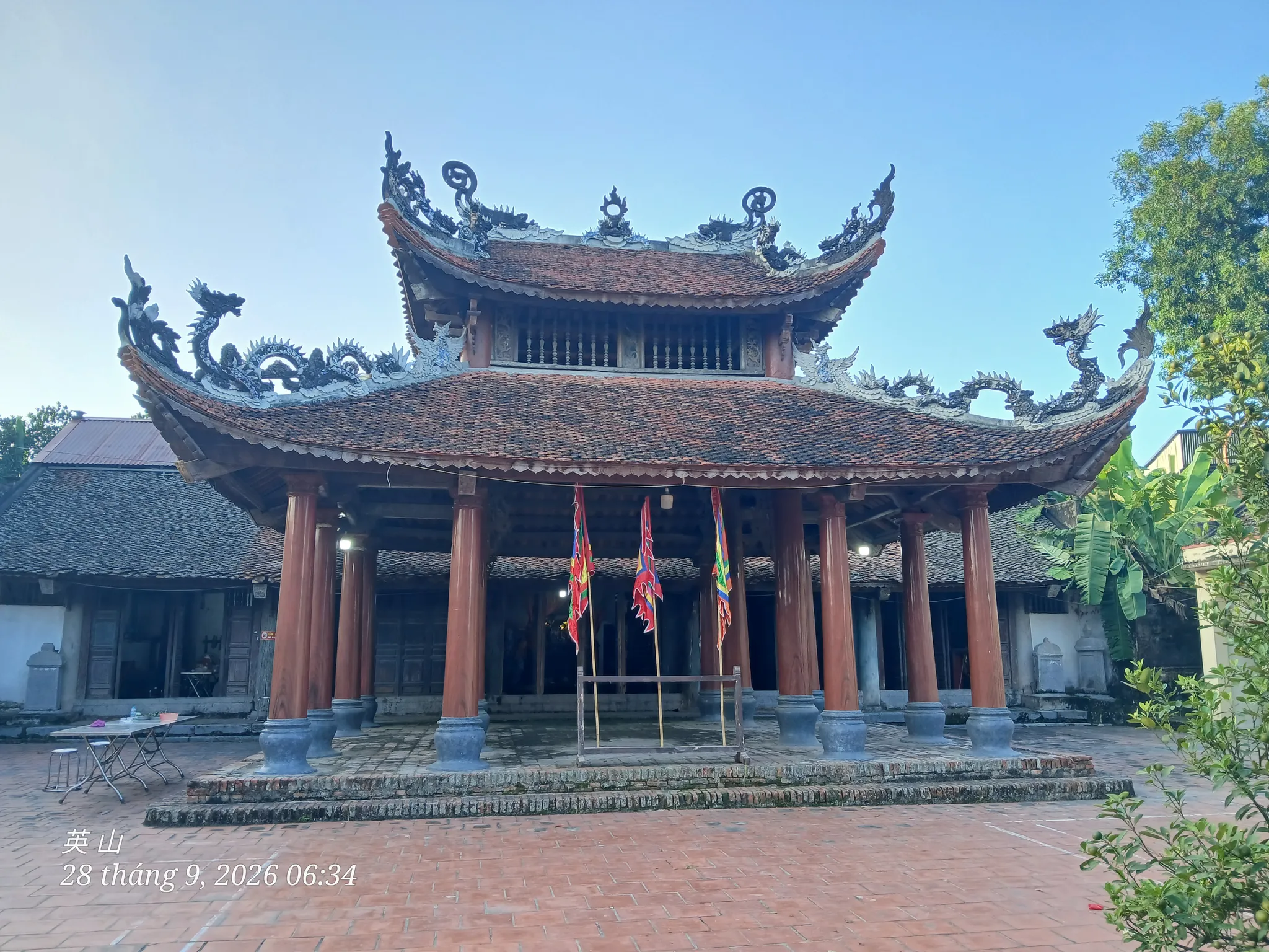 Lầu nghinh hương đình làng Lam Điền