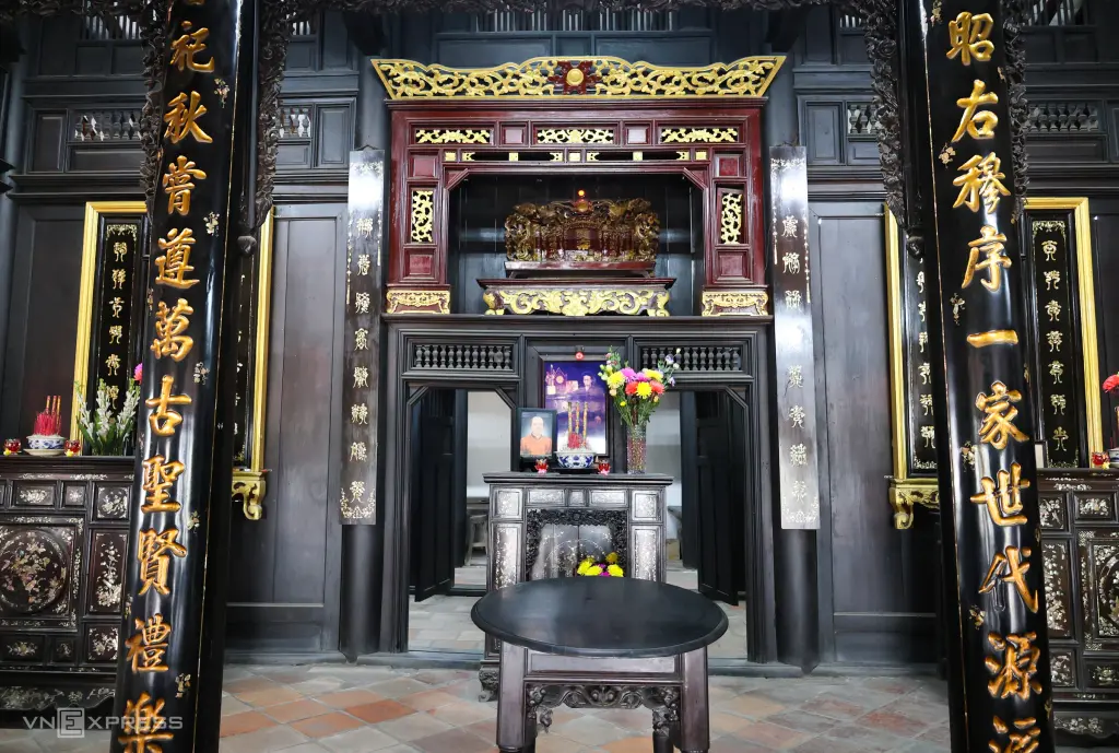 Nội thất bên trong Nhà cổ Trần Văn Hổ