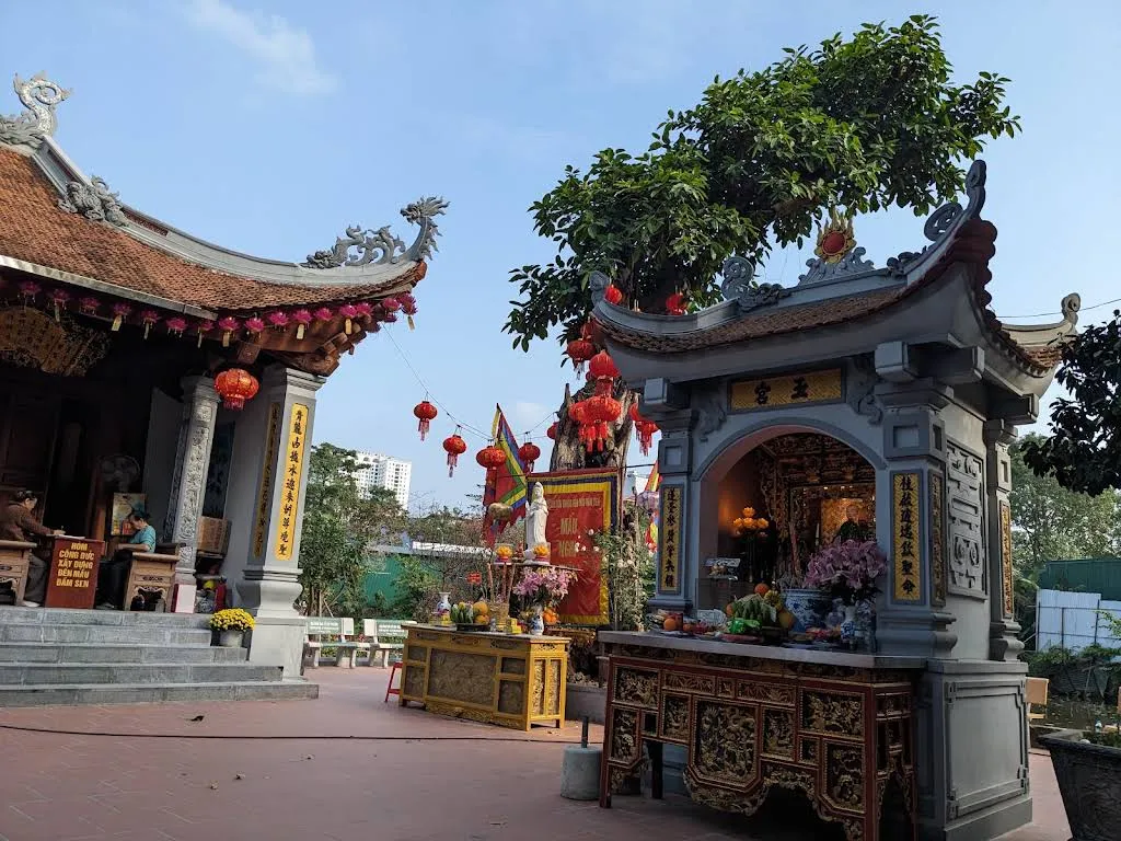 Không gian cảnh quan di tích Đền Định Công Hạ