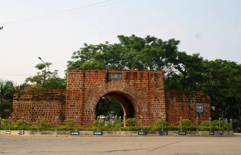 Hình ảnh Thành Nhà Mạc (tuyên Quang)