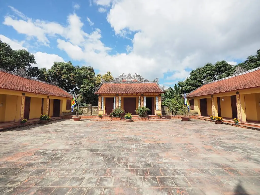 Không gian cảnh quan di tích Văn Miếu Diên Khánh