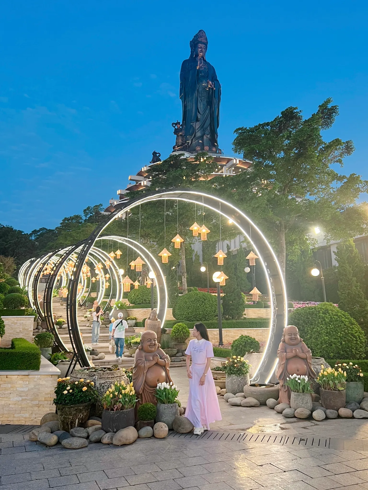 Đón bình minh trên đỉnh Núi Bà Đen – ở độ cao 986m