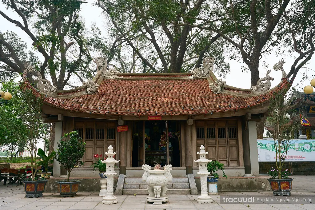 Không gian cảnh quan di tích Lăng Và Đền Thờ Kinh Dương Vương