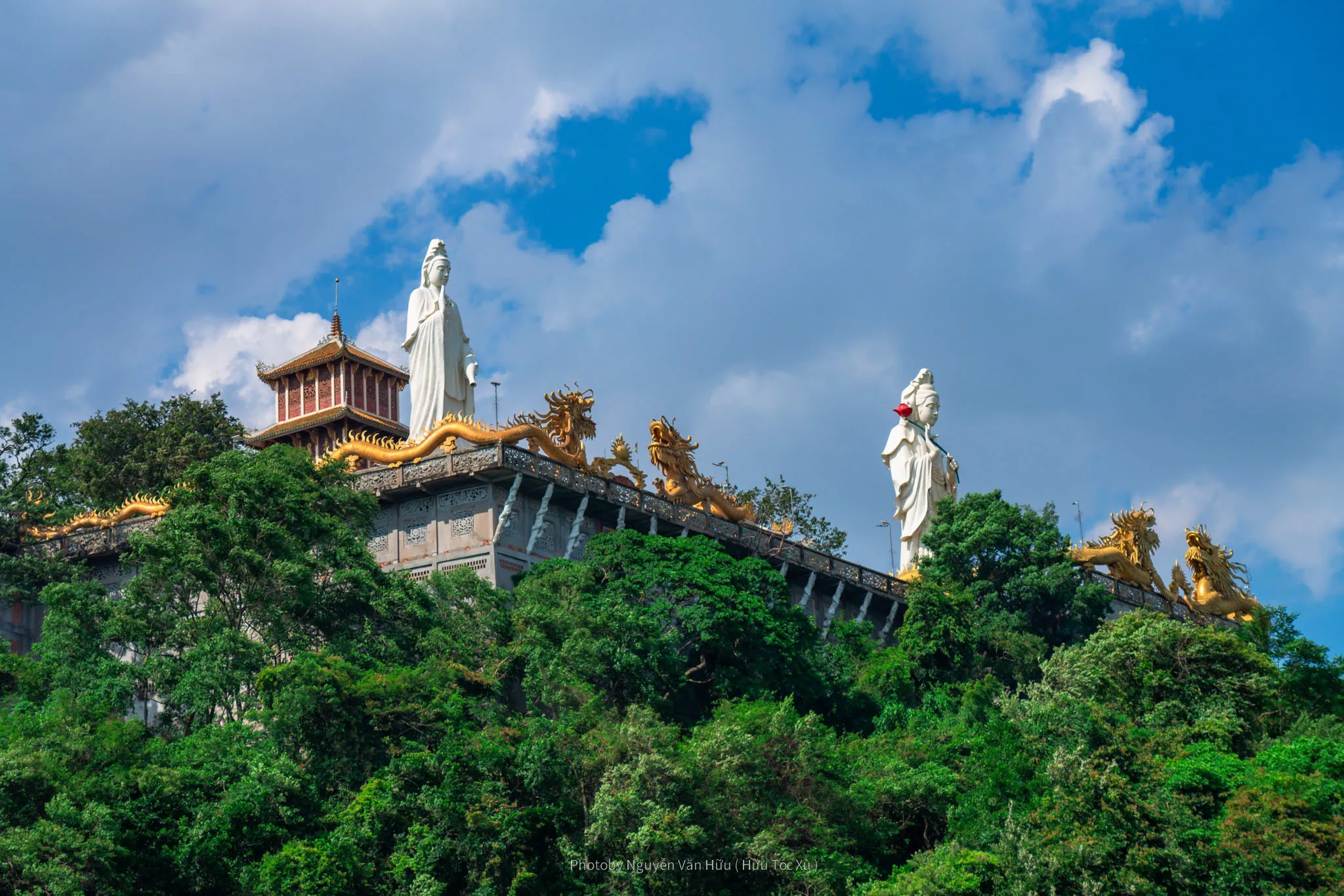 Không gian cảnh quan tại Chùa Châu Thới