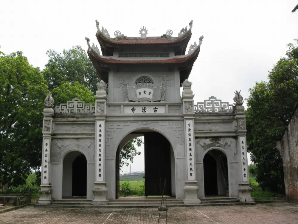 Cổng Chùa Dận