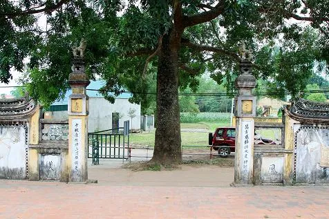 Cổng Đình Viễn Sơn