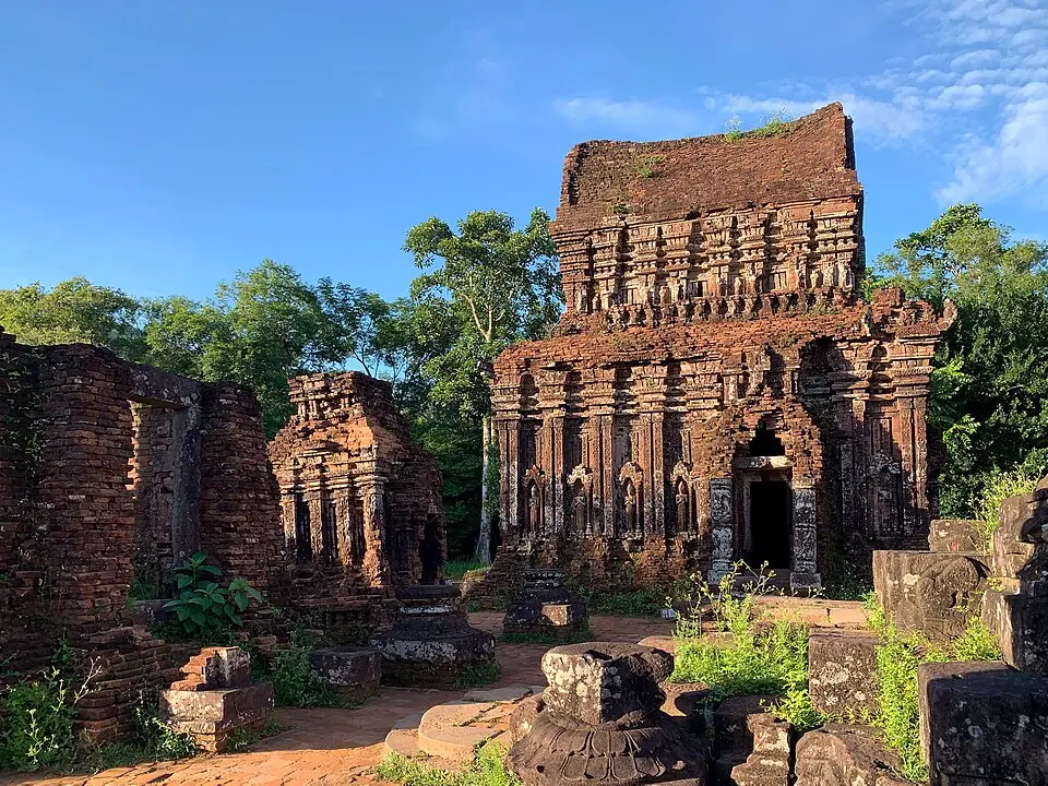 Cảnh quan Thánh Địa Mỹ Sơn