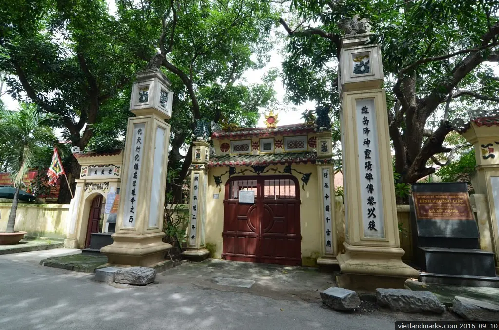 Cổng Đình Phương Liệt