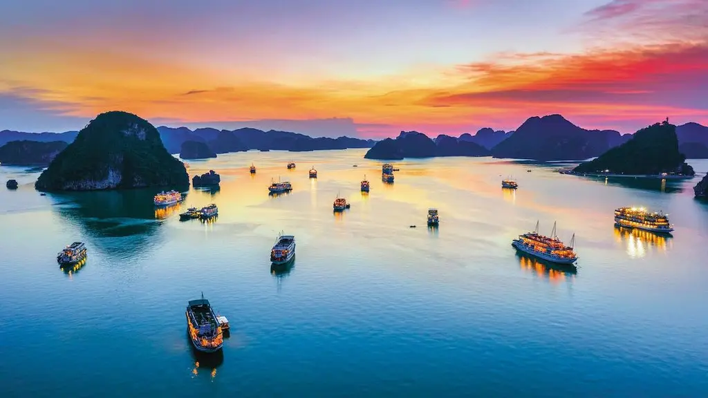Cảnh quan di tích Vịnh Hạ Long