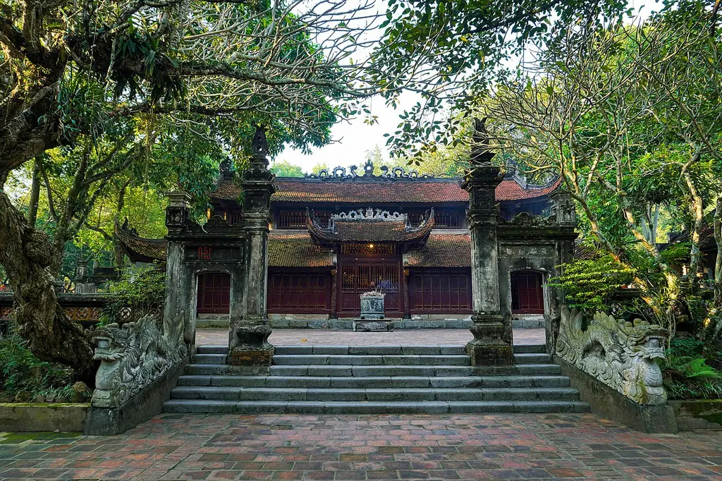 Đền Thượng tại quần thể Đền Sóc