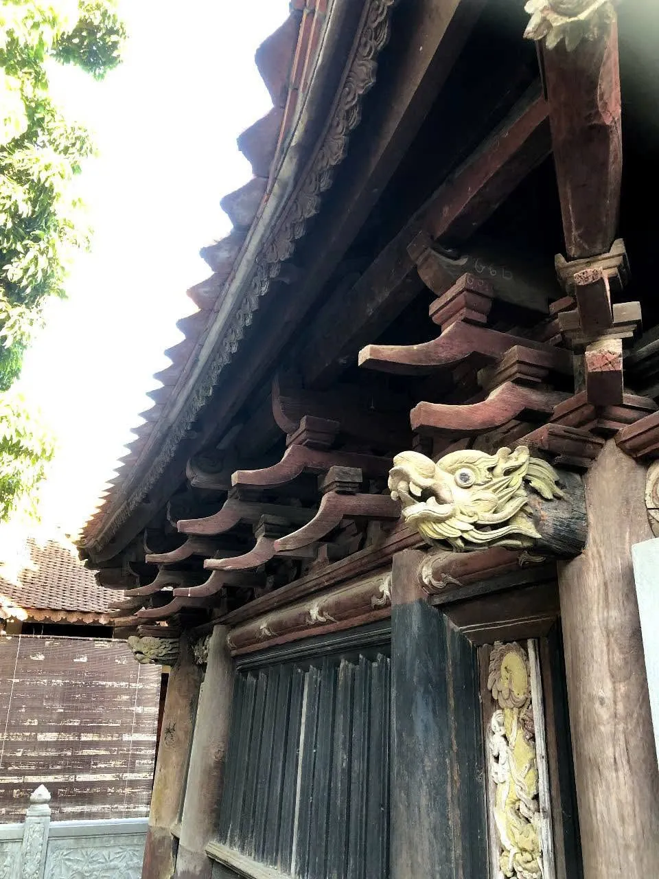 Kiến trúc gỗ chùa Bối Khê