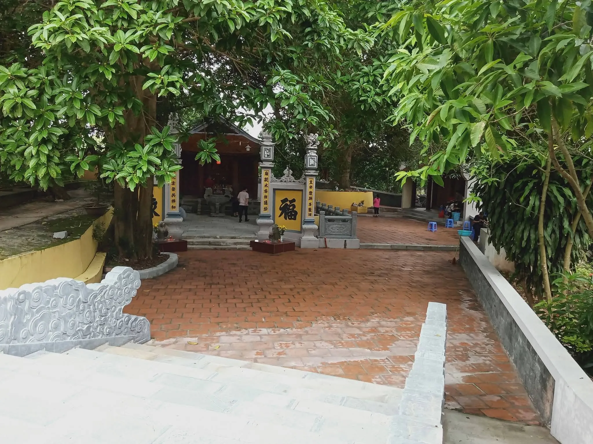Lỗi vào di tích Đền Hàm Rồng