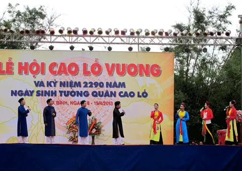 Tiết mục dân ca Quan họ tại Lễ hội Cao Lỗ Vương