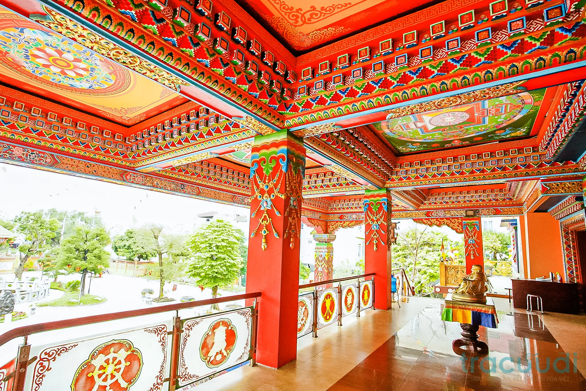 Không gian kiến trúc di tích Chùa Long Quang