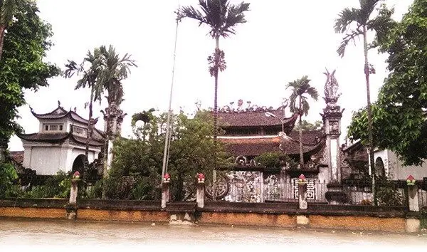 Chính điện di tích Đình Trúc Động
