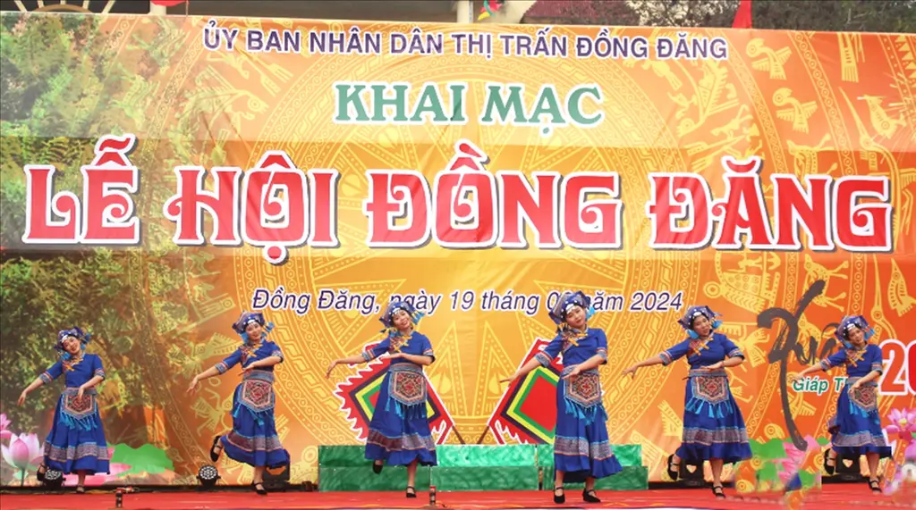 Khai mạc Lễ hội Đồng Đăng