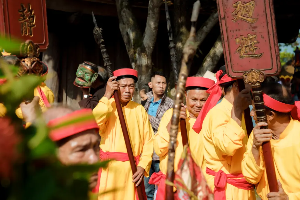 Lễ rước Thánh trong lễ hội chùa Keo Thái Bình