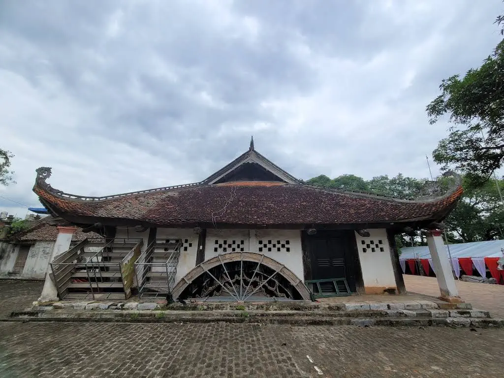 Không gian cảnh quan di tích Đình Ninh Sơn