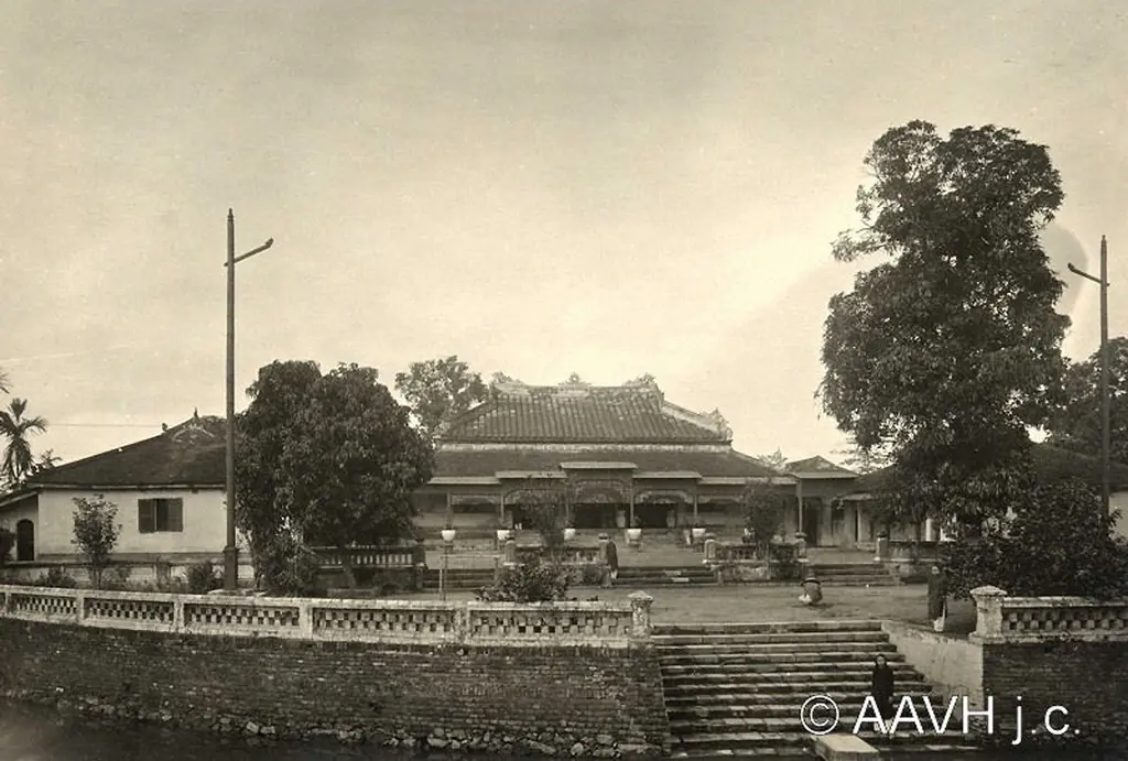 Cung Diên Thọ trong Tử Cấm Thành năm 1928