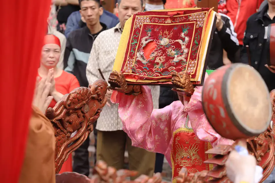 Nghi lễ dâng văn tại Lễ hội đền Bà Đào Nương